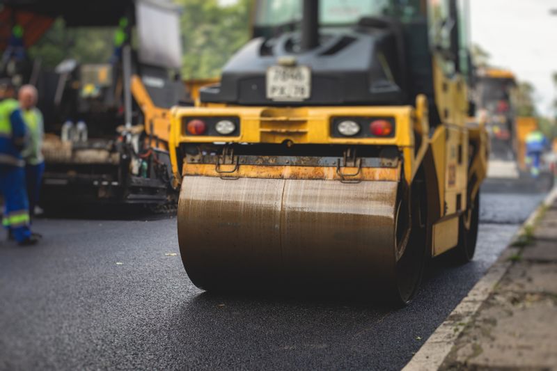 Asphalt Laying and Compacting